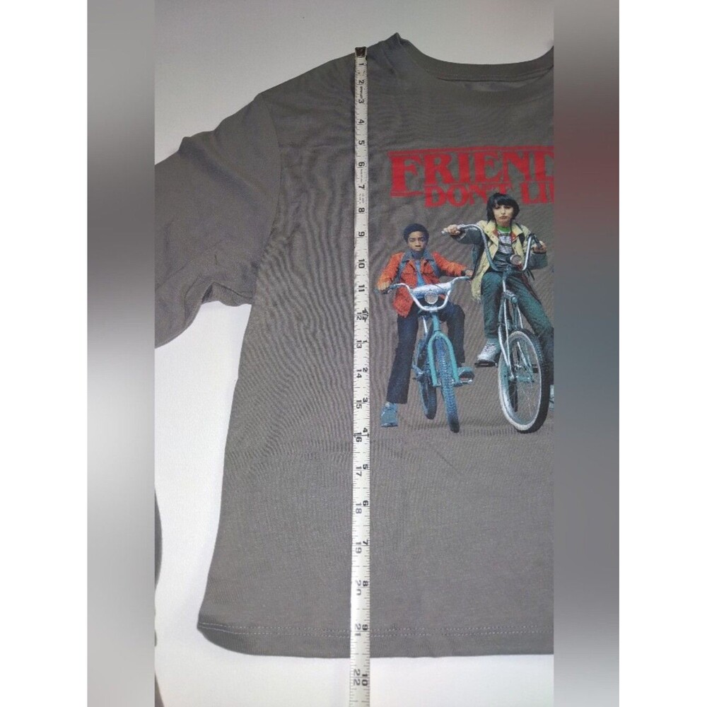 Stranger Things Women's Graphic T Shirt New Size L - Picture 3 of 5